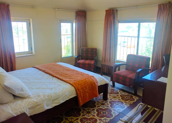 Alhambra Palace Hotel Suites - Ramallah