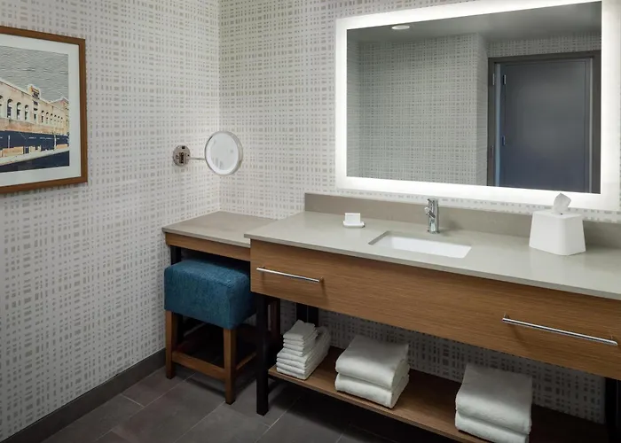 Hampton Inn & Suites Jacksonville Deerwood Park