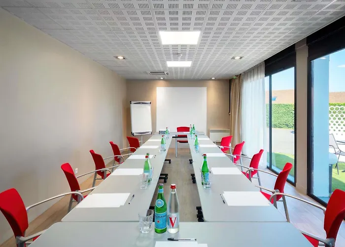 ibis Cergy Pontoise Le Port
