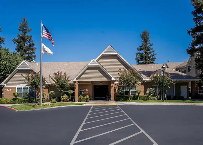 Sonesta ES Suites Fresno