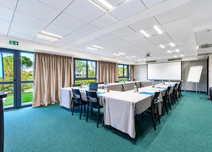 Kyriad Prestige Saint Nazaire
