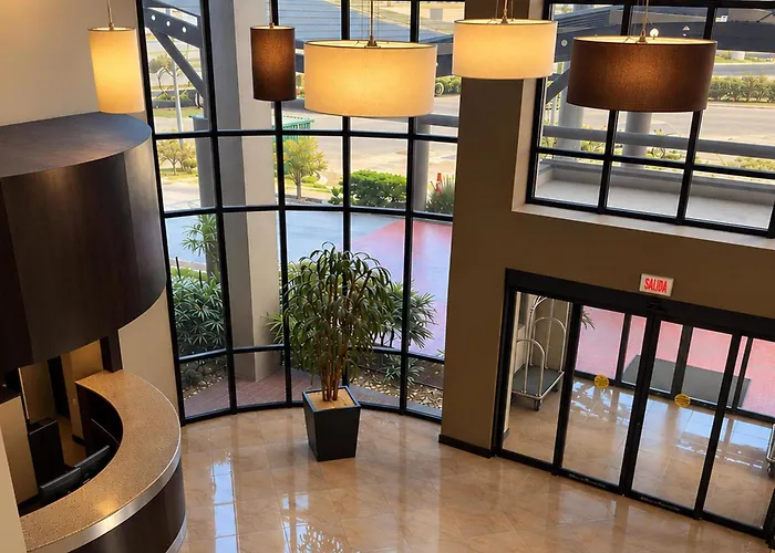Best Western PREMIER Monterrey Aeropuerto