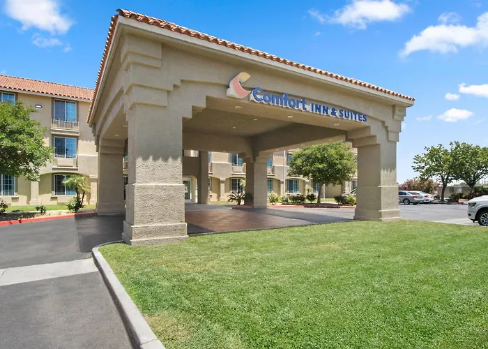 Comfort Inn&Suites Lancaster Antelope Valley