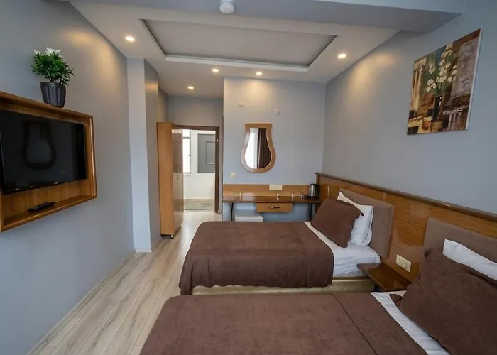 Gulistan Hotel