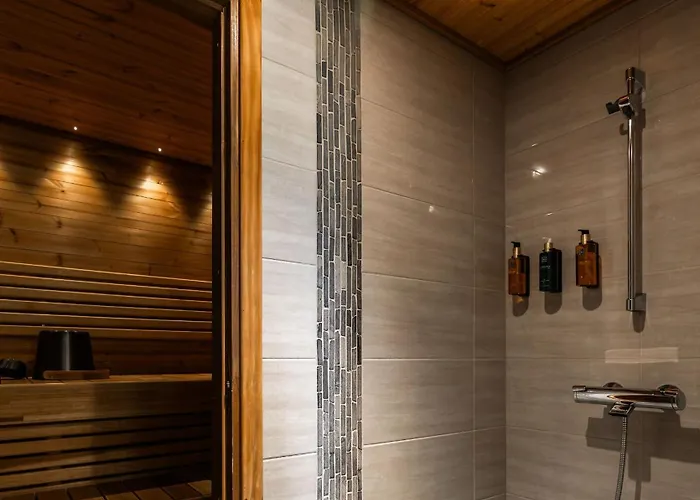 Beana Laponia - Wilderness Boutique Hotel With Safaris