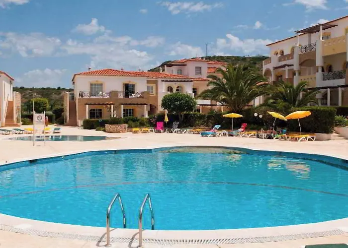 Luz Bay Hotel