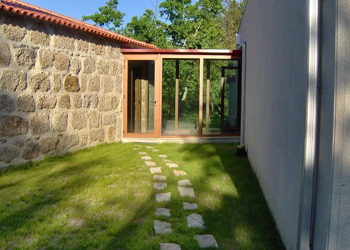 Paradise Is Real At Vale Martinho Rosa