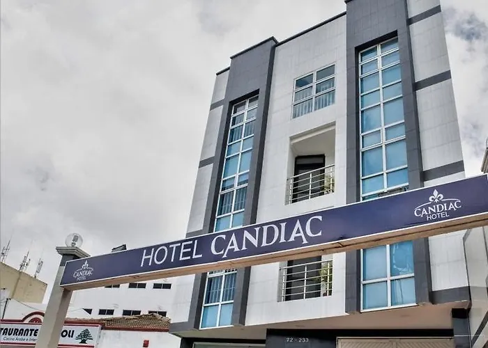Ayenda 1315 Candiac