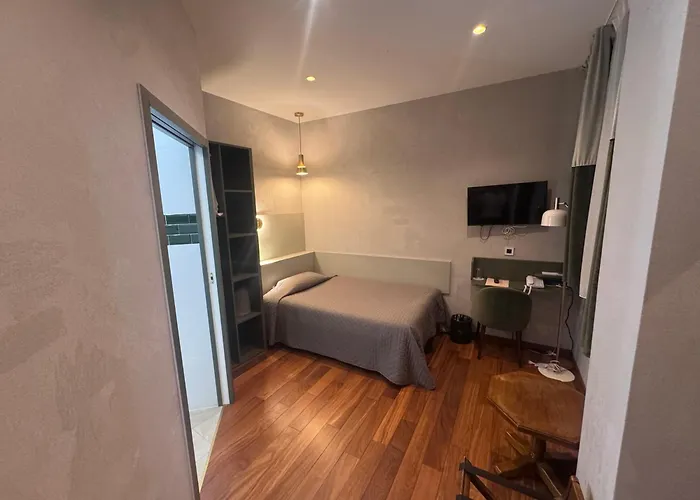 Hotel Meslay Republique