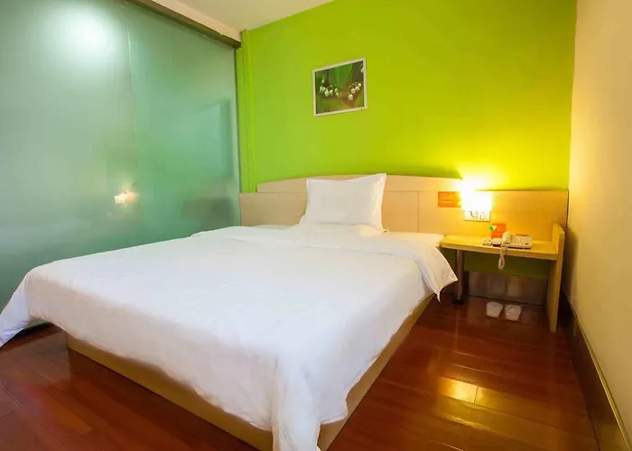 7Days Inn Urumchi Guangming Road