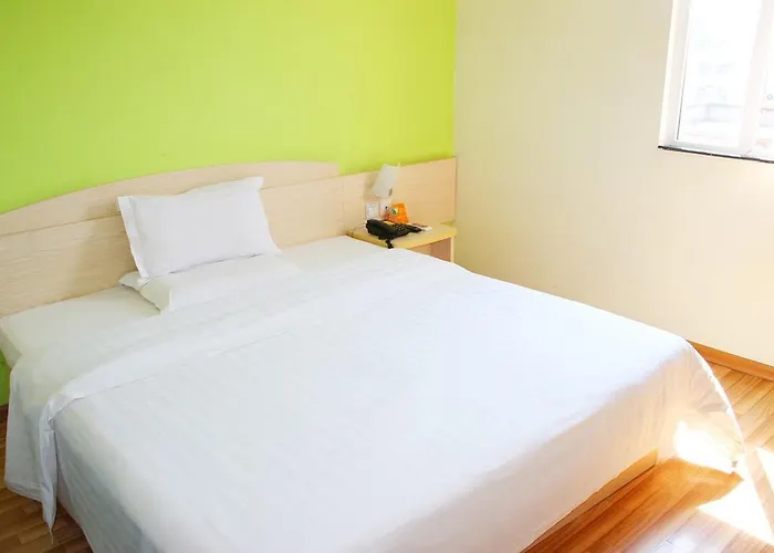 7Days Inn Luoyang Zhongzhou Road Hall Of Enlightened Rule