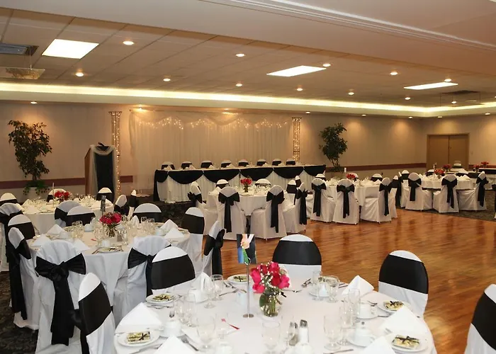 St. Albert Inn & Suites