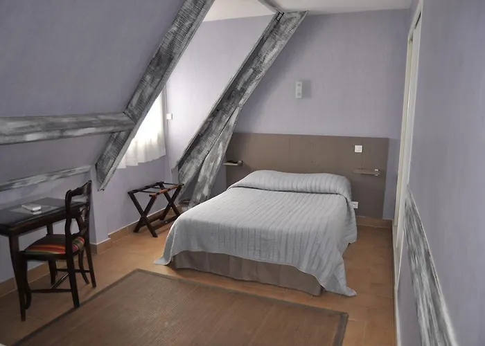 Auberge Des Platanes