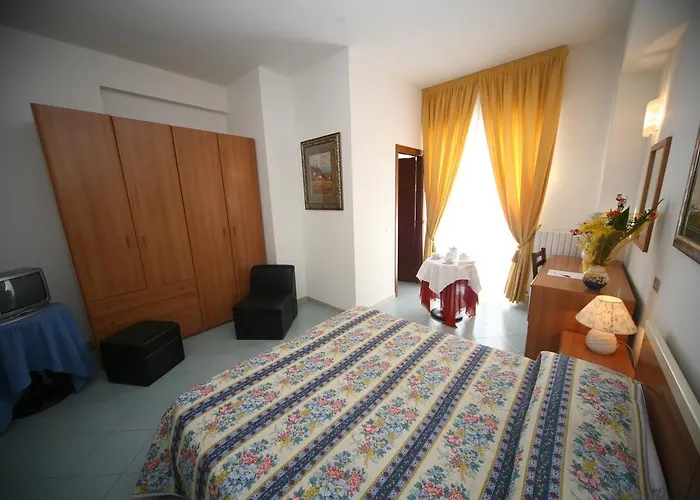 Hotel Emily Fiera