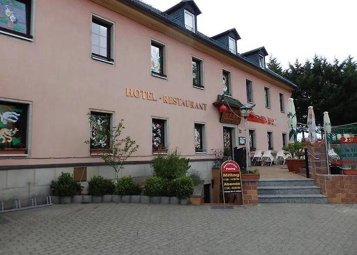 Hotel Und Restaurant Golden Village