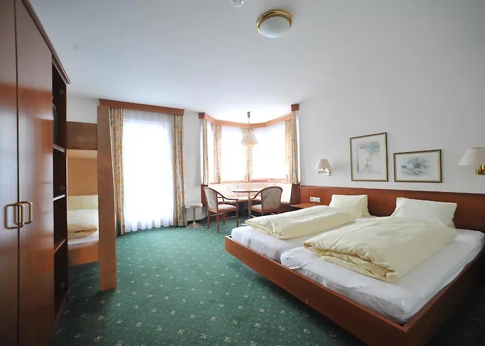 Salzburgerhof Jugend- Und Familienhotel
