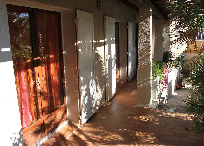 Hotel De La Plage