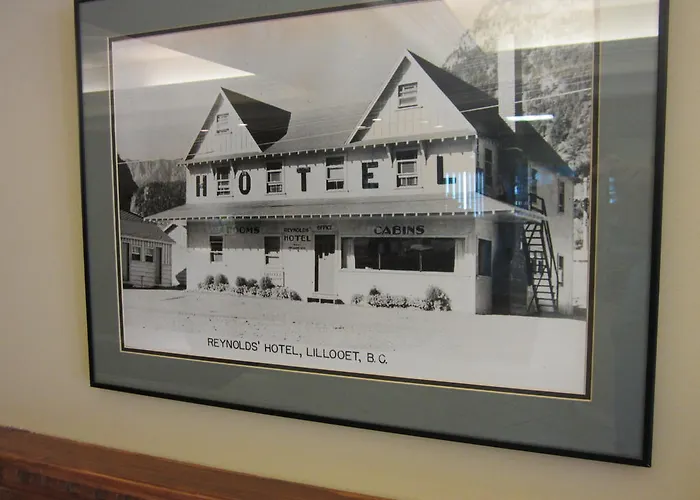 Reynolds Hotel