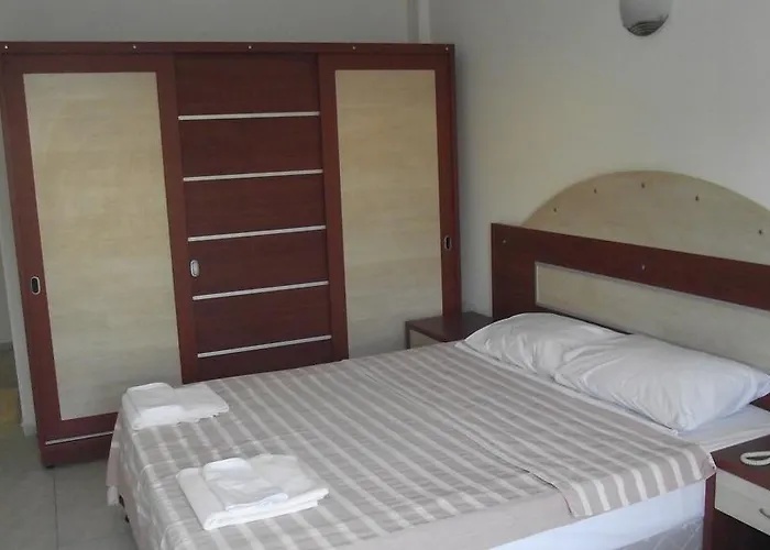 Ado Beach Hotel