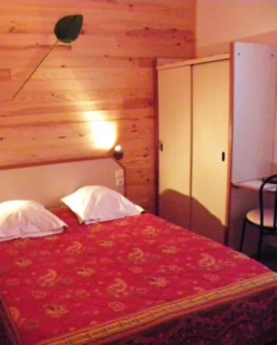 Hotel La Croix De Malte