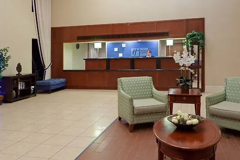 Holiday Inn Express Seaford-Route 13