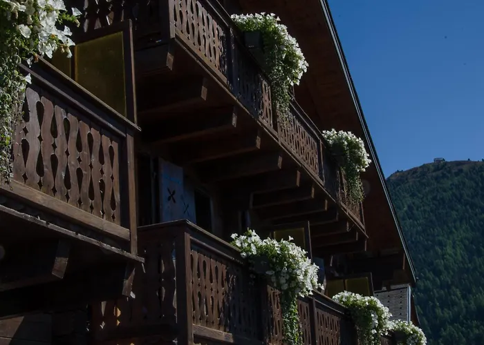 Hôtel Le Grand Chalet Favre