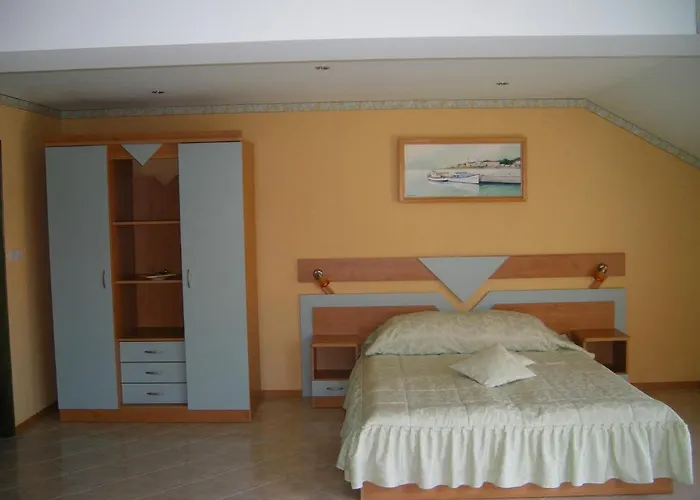 Dari Guest Rooms Стаи За Гости Дари