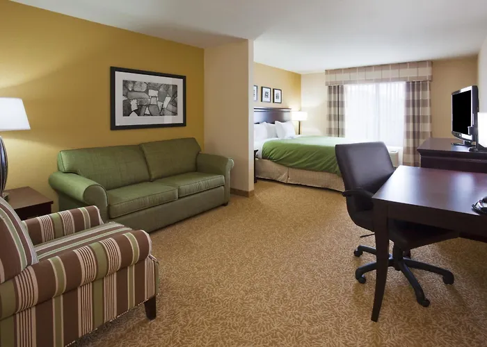 Country Inn & Suites By Radisson, Minot, Nd