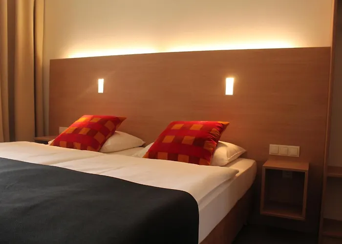 Hotel 38