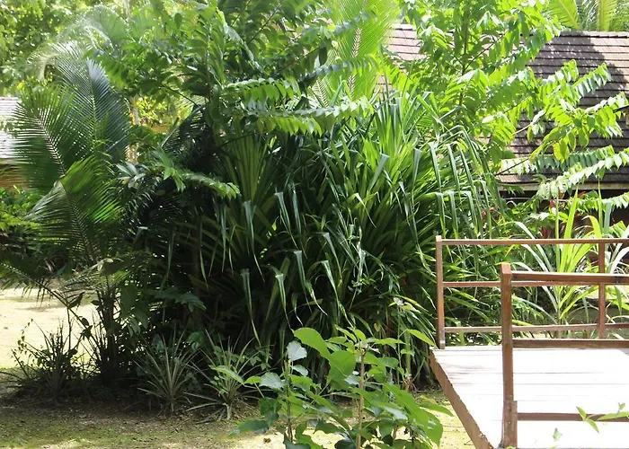 Acajou Hotel
