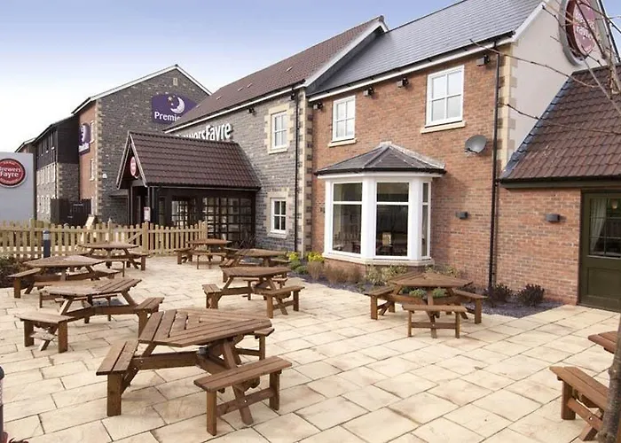 Premier Inn Glastonbury