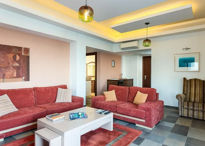Cavo Seaside Suites (Adults Only)