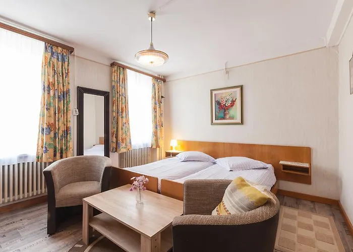 Hotel DeFive