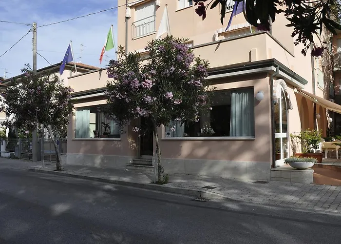Florentia Hotel