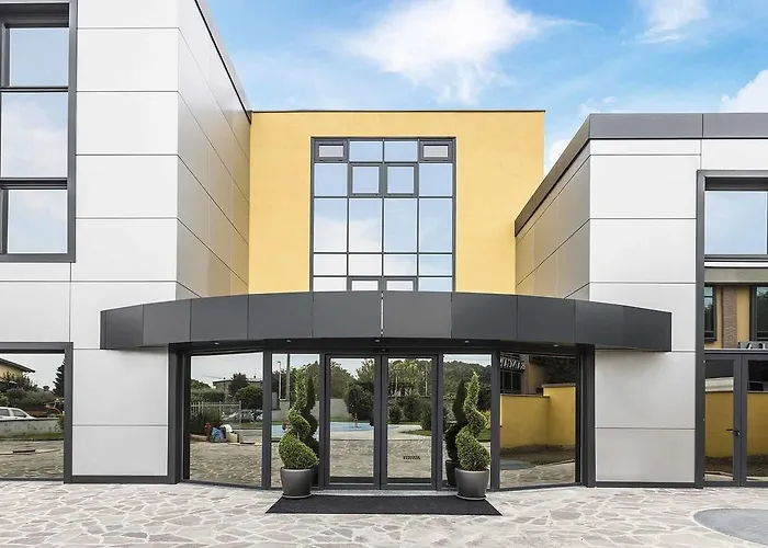 Ferrari Hotel