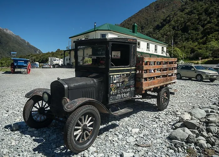 Otira Stagecoach Hotel