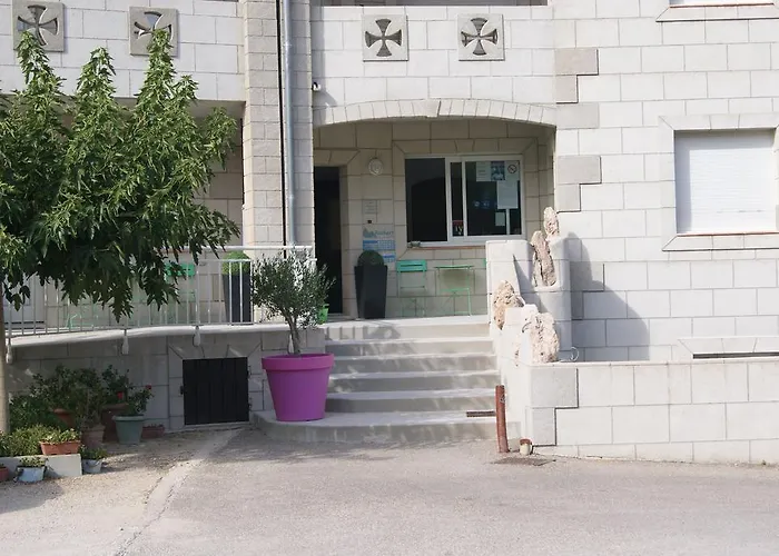 Appart'Hôtel Les Rochers