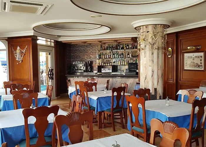 Hotel Cabo De Mar