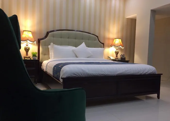 Orchards Cottage Hotel