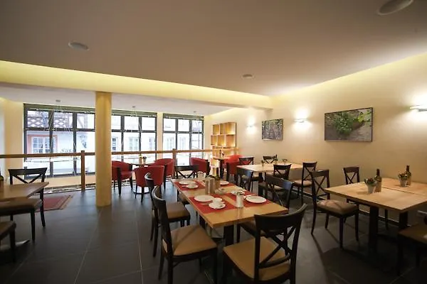 Weingut & Gaestehaus Schmitz-Bergweiler
