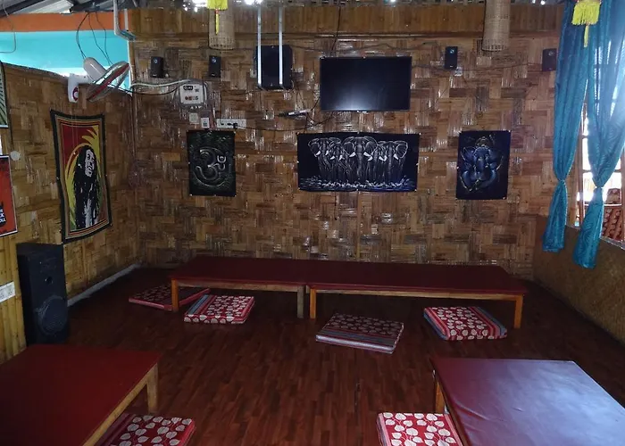 Hotel Lalaji Bayview