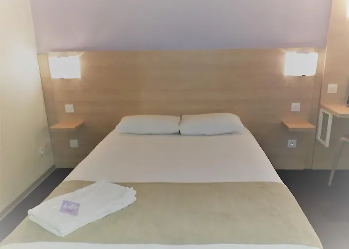 Hôtel Formules Club