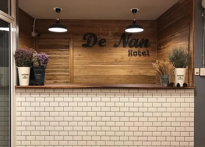 De Nan Hotel