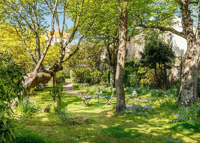 Logis Hotel Les Fuchsias