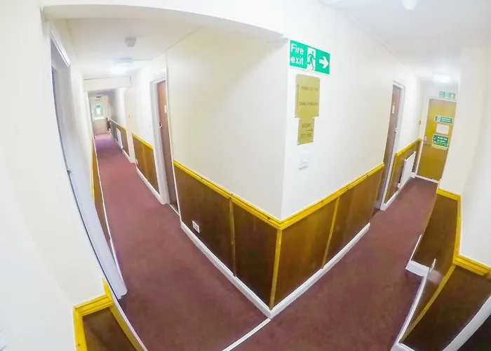 Heathrow Lodge Ltd