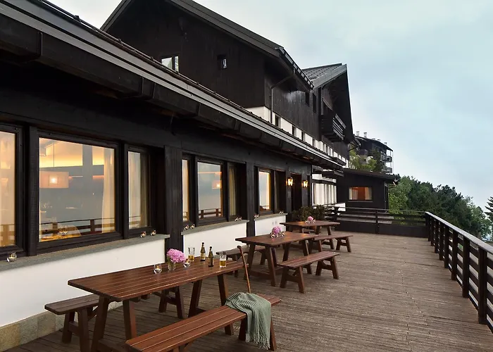 Albergo Ristorante Bucaneve