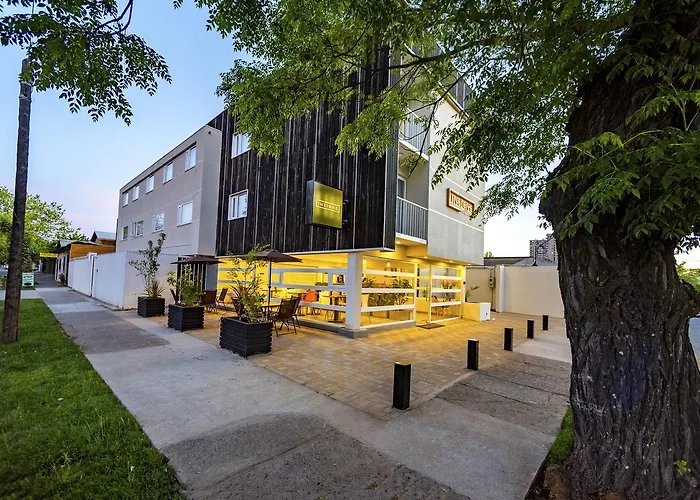 Hotel Insigne