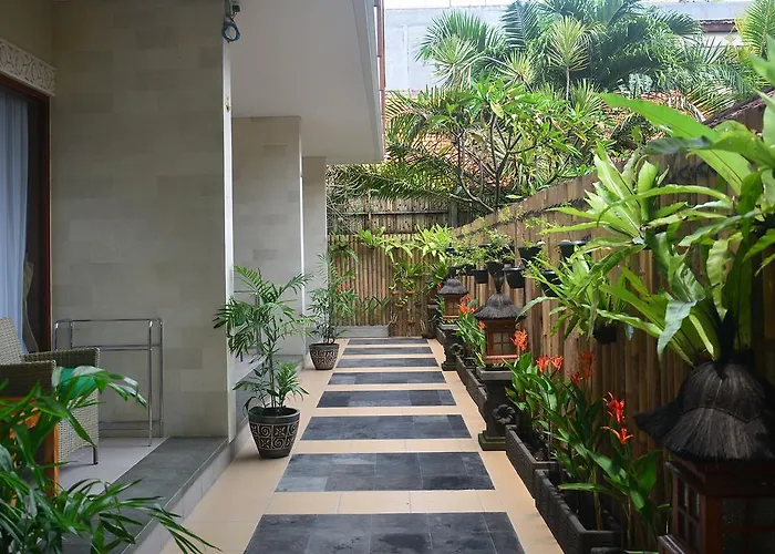 Puri Kesari Guest House