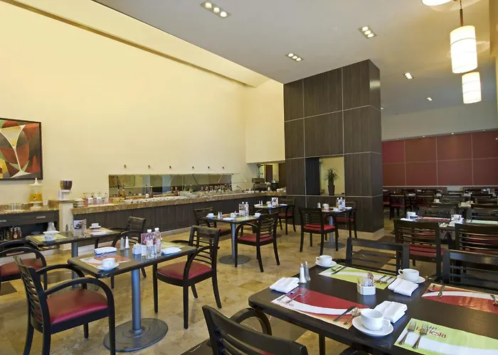 Fiesta Inn Express Ciudad Obregon