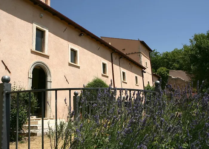 Convento Di San Colombo B&B Dimora Storica